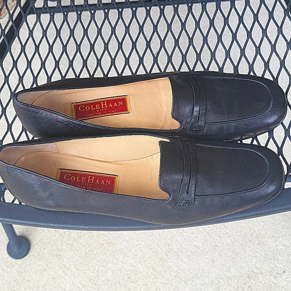 Cole Haan Black Leather Lezlie Loafers